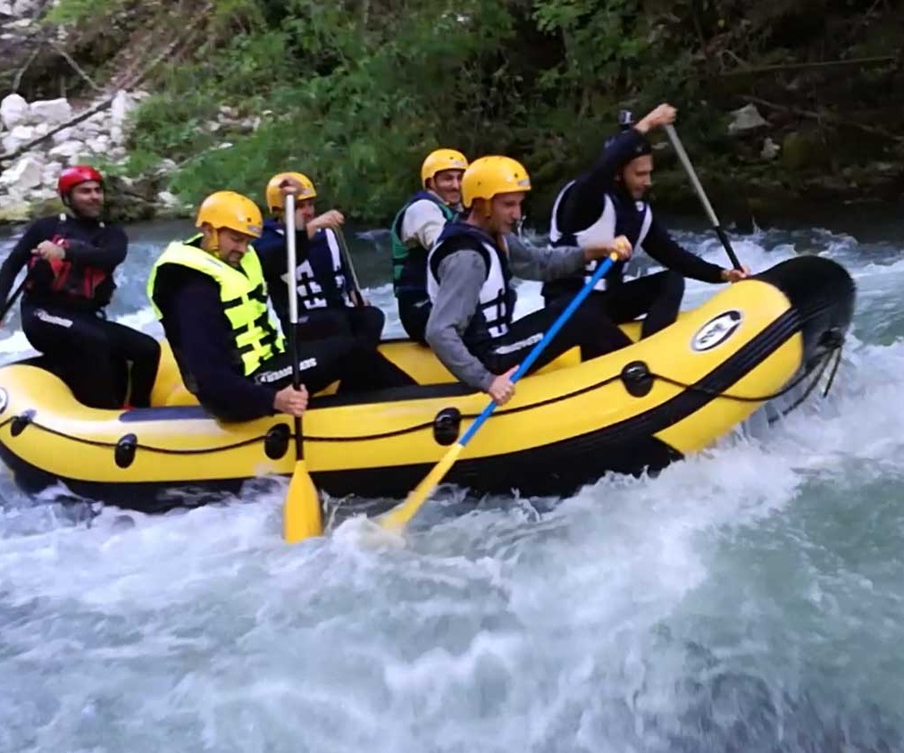 EDUCATIONAL TRIP - RAFTING TICINO PARK