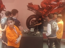 USCITA DIDATTICA - VISITA ALLA STORICA FABBRICA DUCATI DI BORGO PANIGALE (BO) CON LABORATORIO DI FISICA APPLICATO ALLA MOTO.